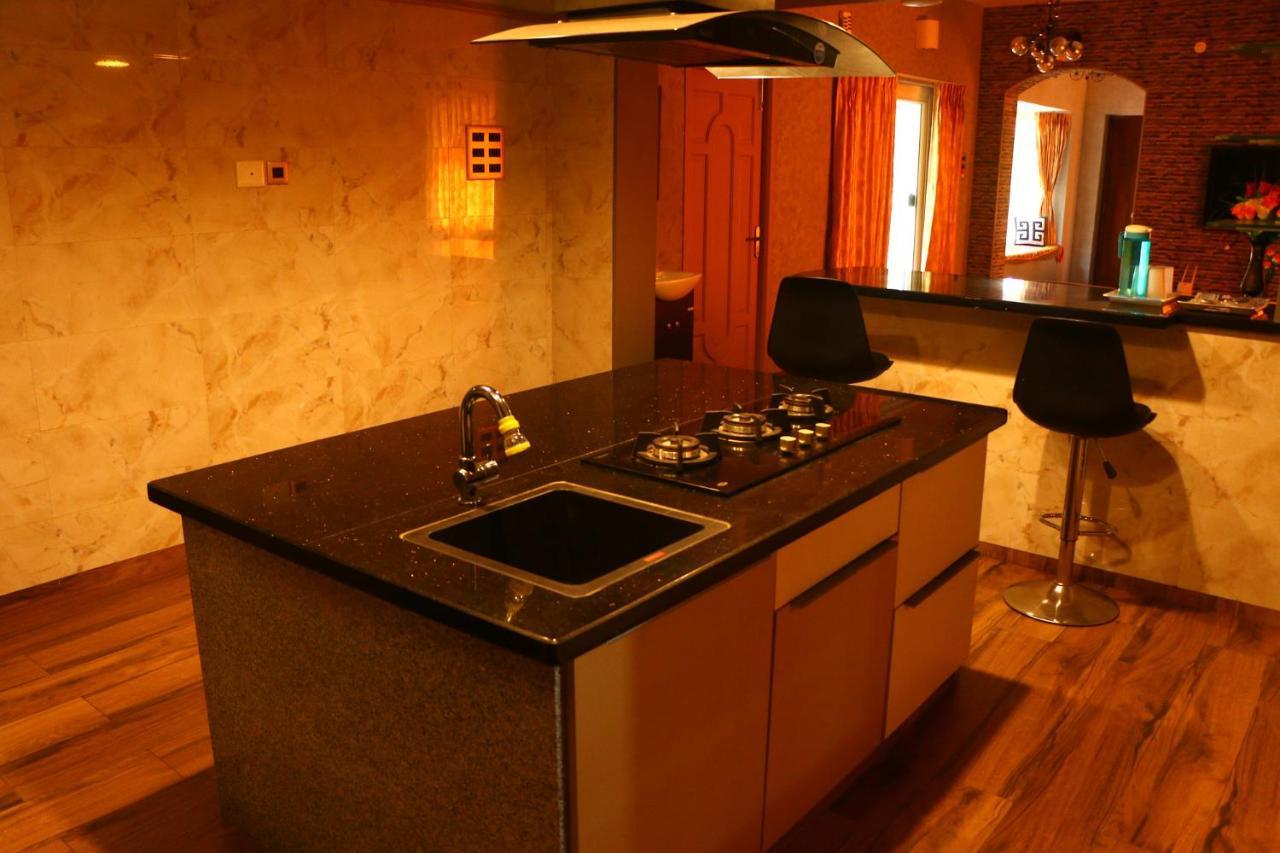 Penthouse 2Bhk With Bathtub And Terrace Vila Pondicherry Exterior foto