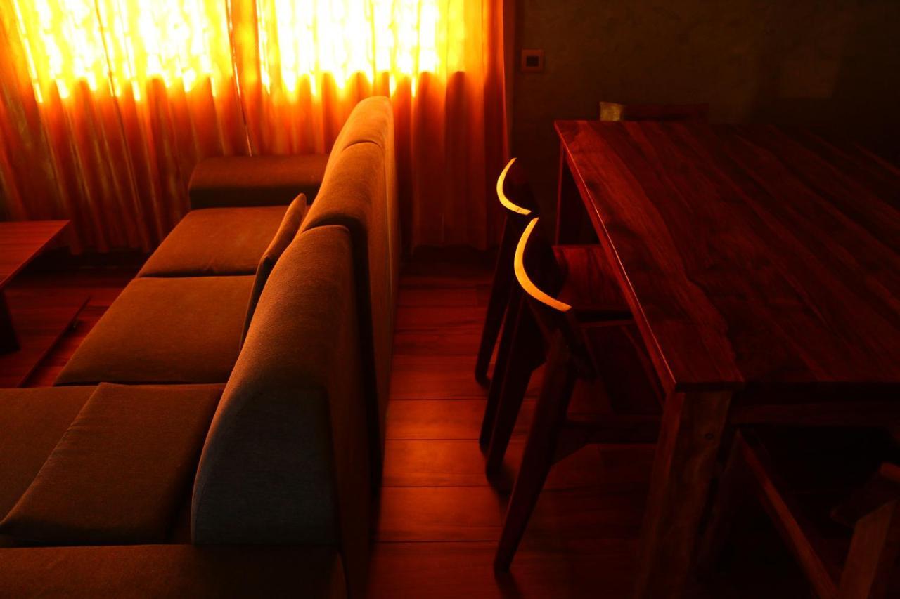 Penthouse 2Bhk With Bathtub And Terrace Vila Pondicherry Exterior foto