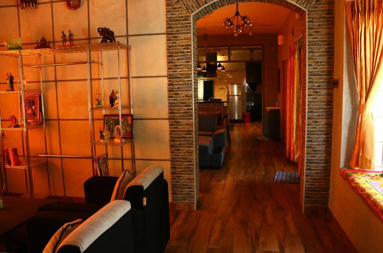 Penthouse 2Bhk With Bathtub And Terrace Vila Pondicherry Exterior foto